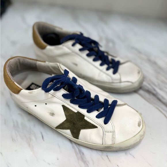 Golden Goose White Sneakers with Blue Laces and Star Detail - Picture 2 of 7